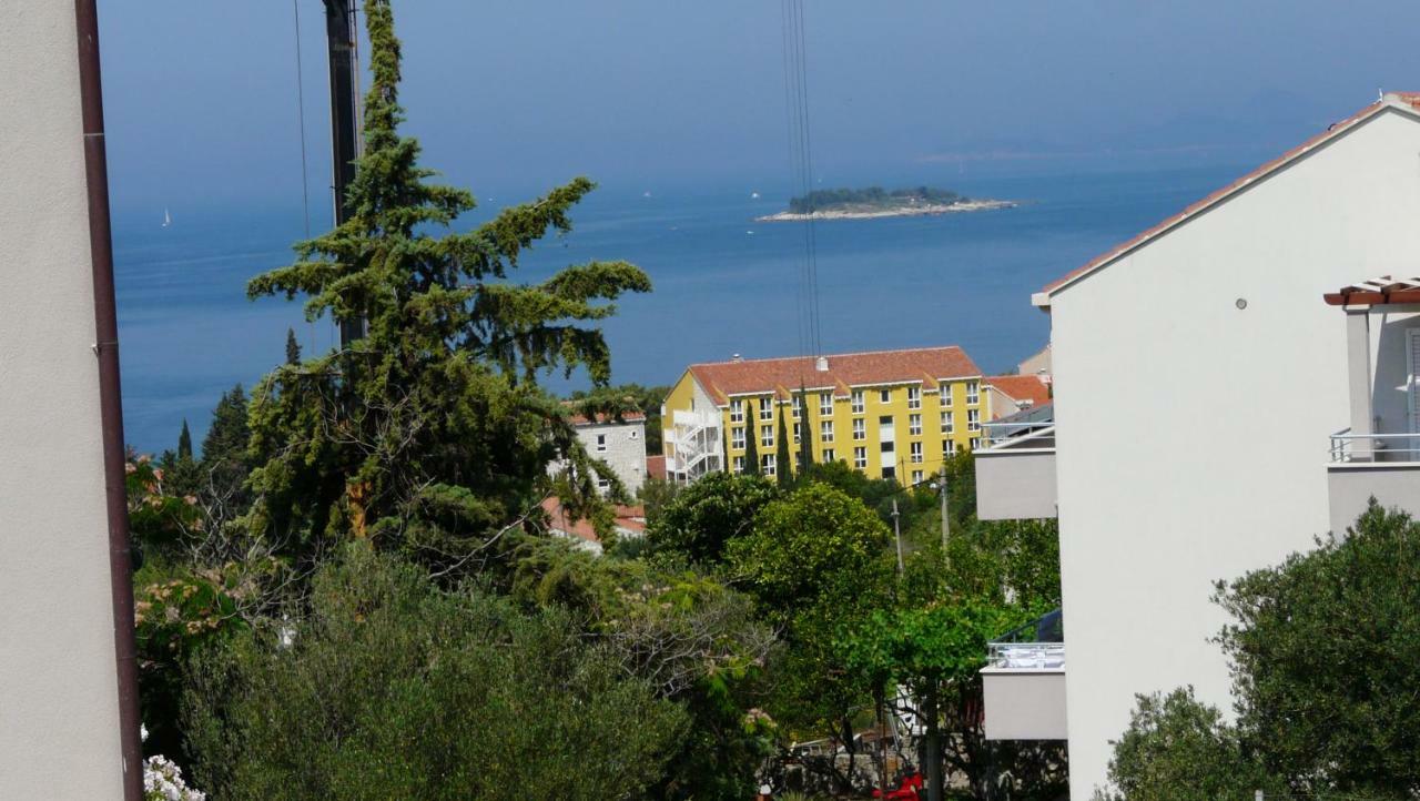 Seaside Apartment ซัฟทัท ภายนอก รูปภาพ